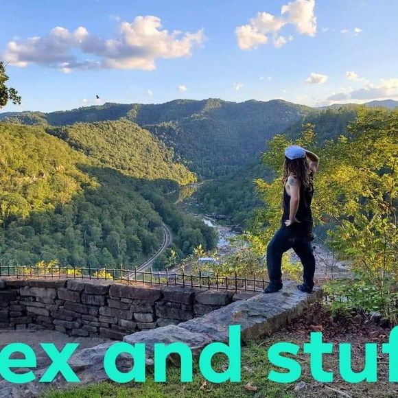 Meet your Posher, Andrew - Picture 1 of 1